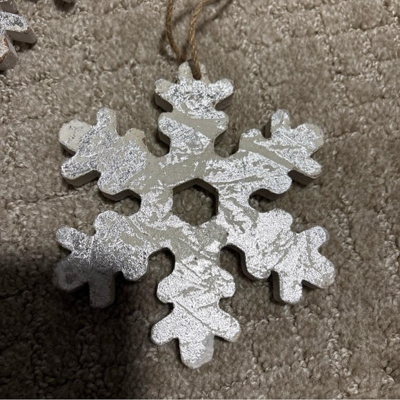 6 Silver Wooden Hanging Snowflake Christmas Holiday Decor Rustic Farmhouse 5x5 - Picture 2 of 2